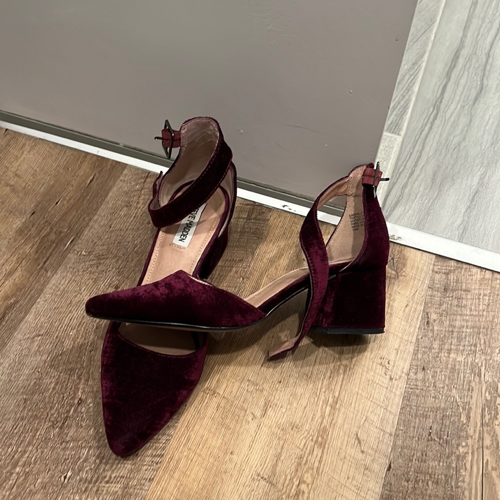 Steve Madden Pointed Toe Block Heel With Ankle St… - image 1